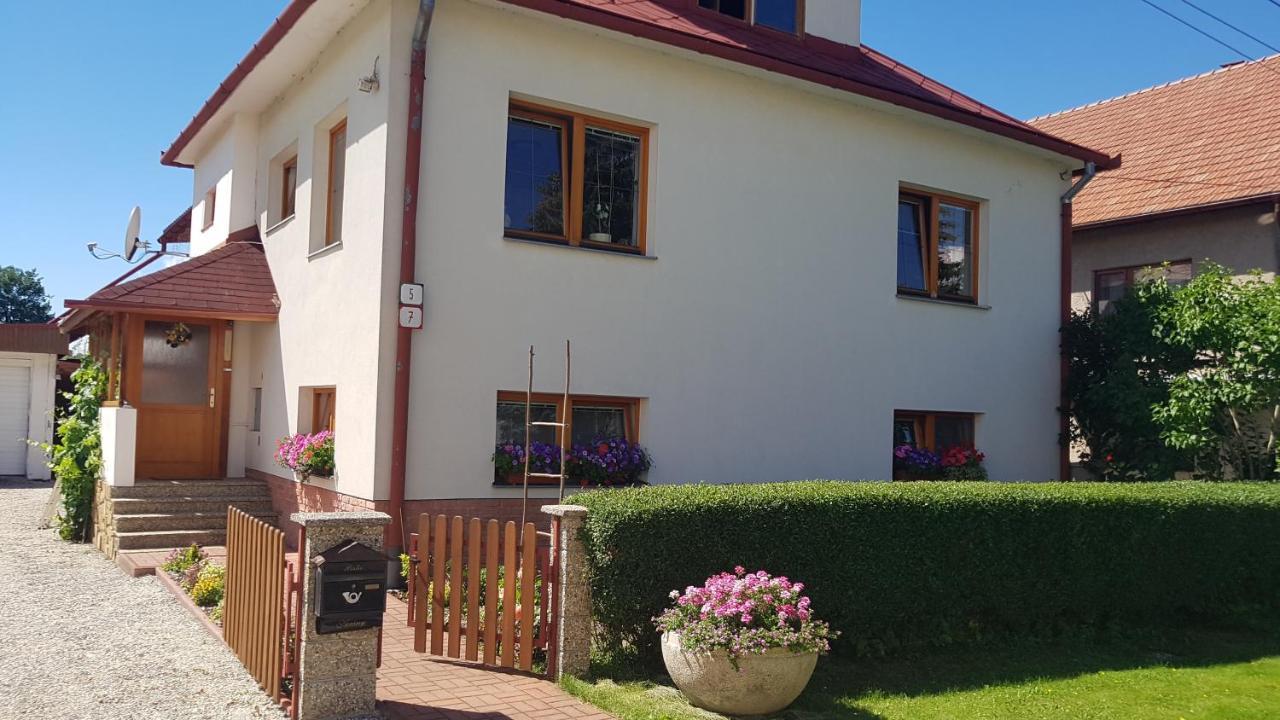 Hotel Privat Nika Závažná Poruba Exterior foto